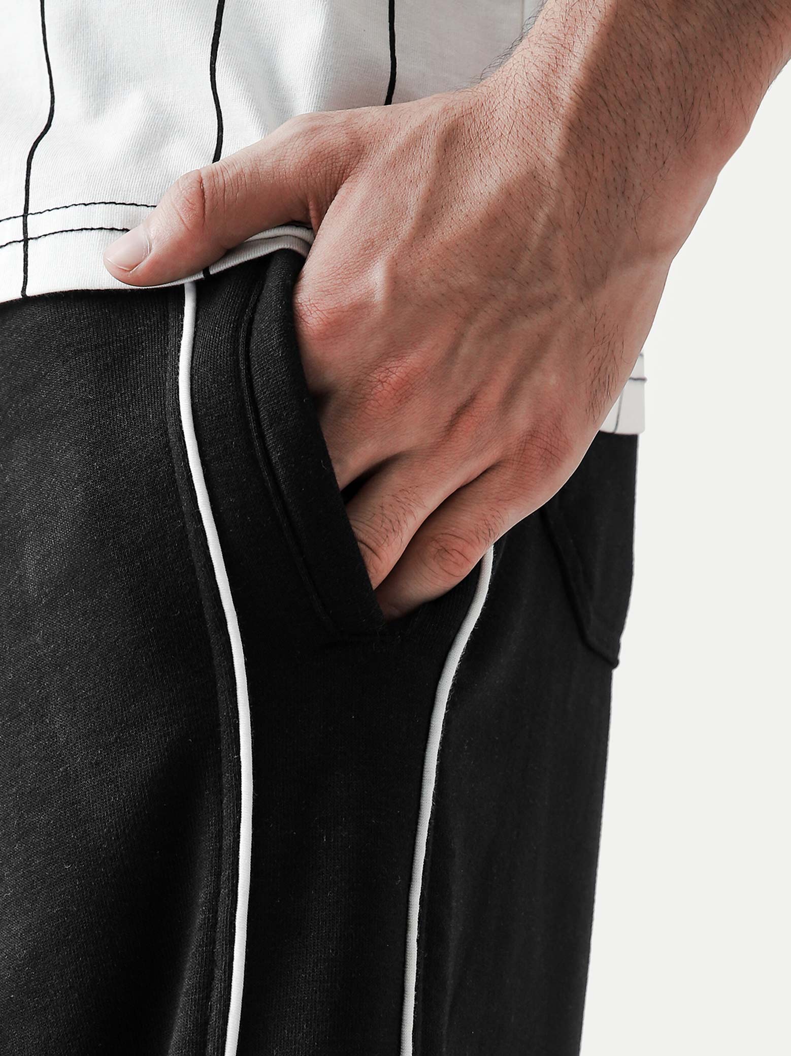 Piping Trouser | Black