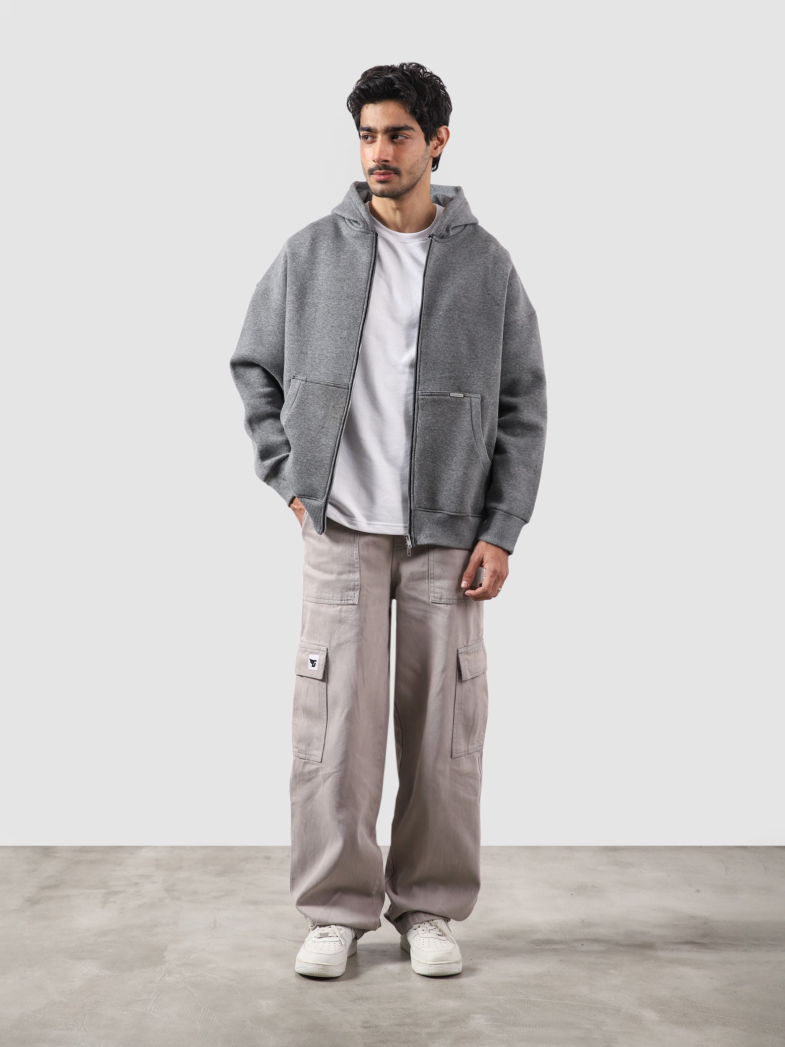 Dark Heather Grey | Essential Zipper