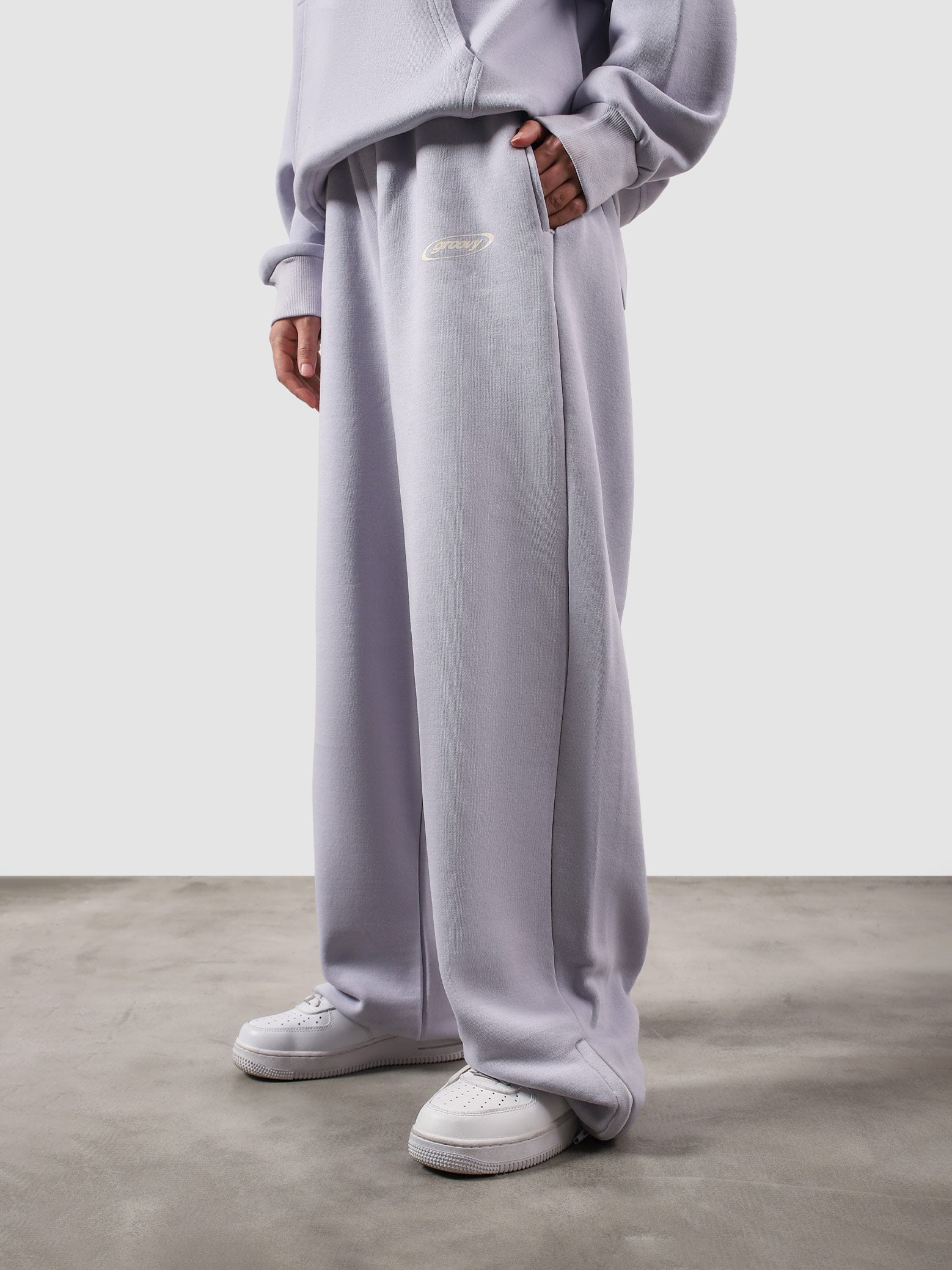 The Utility Sweats | Lilac