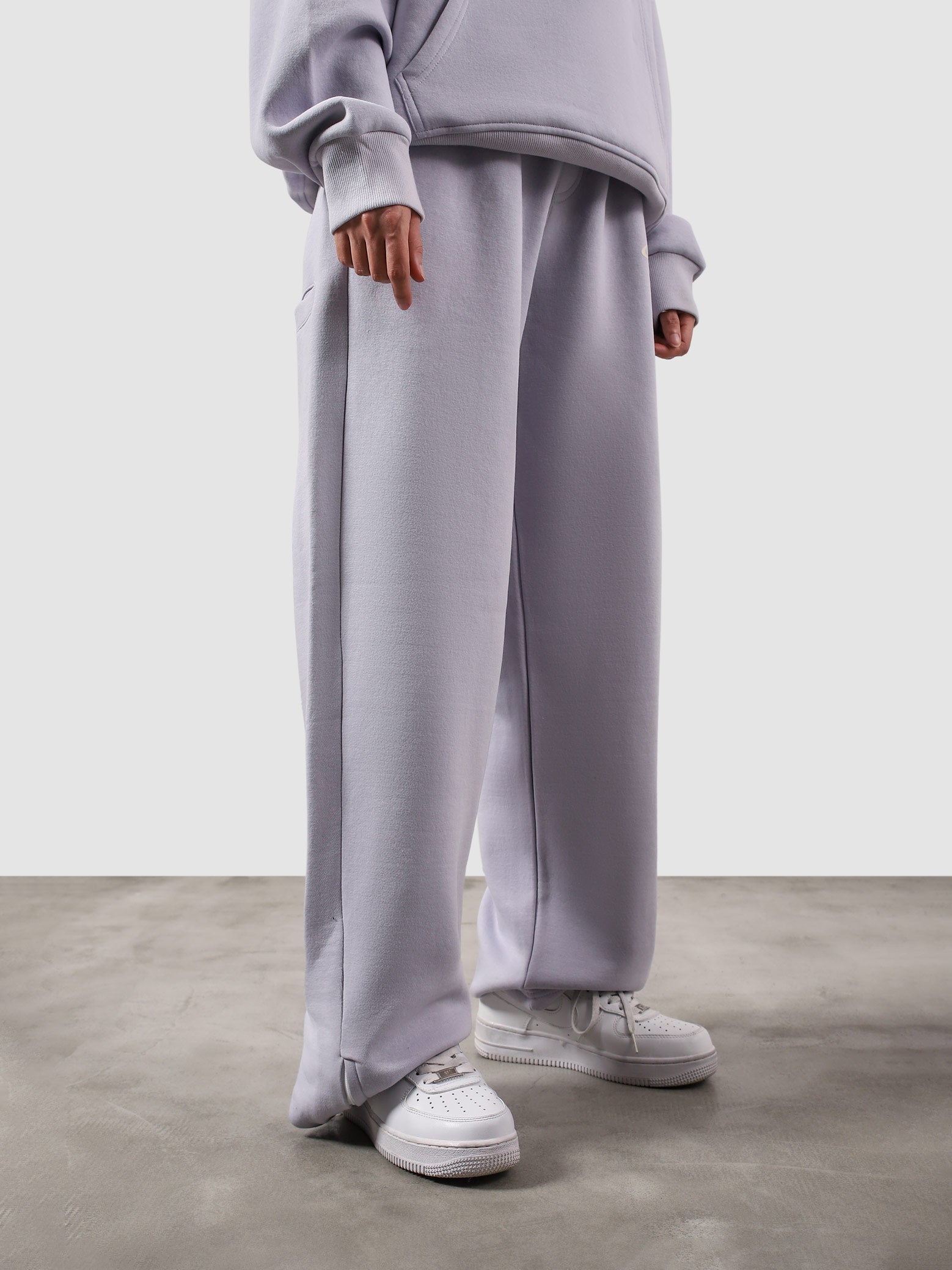 The Utility Sweats | Lilac