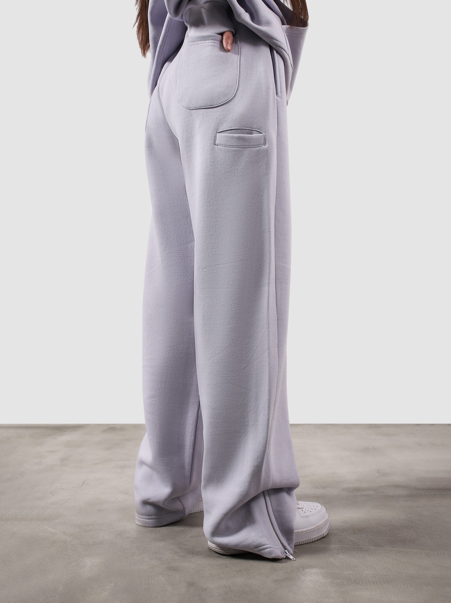The Utility Sweats | Lilac