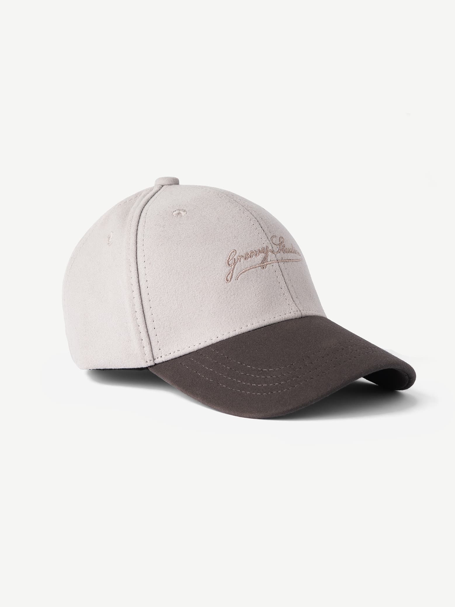 GROOVY Classic Snapback stone cap, suede-touch brim