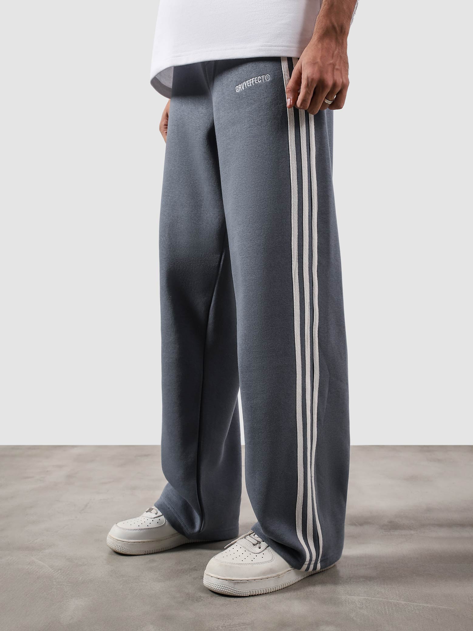 Heritage Pants frost blue male model side view full body Pakistan – GROOVY