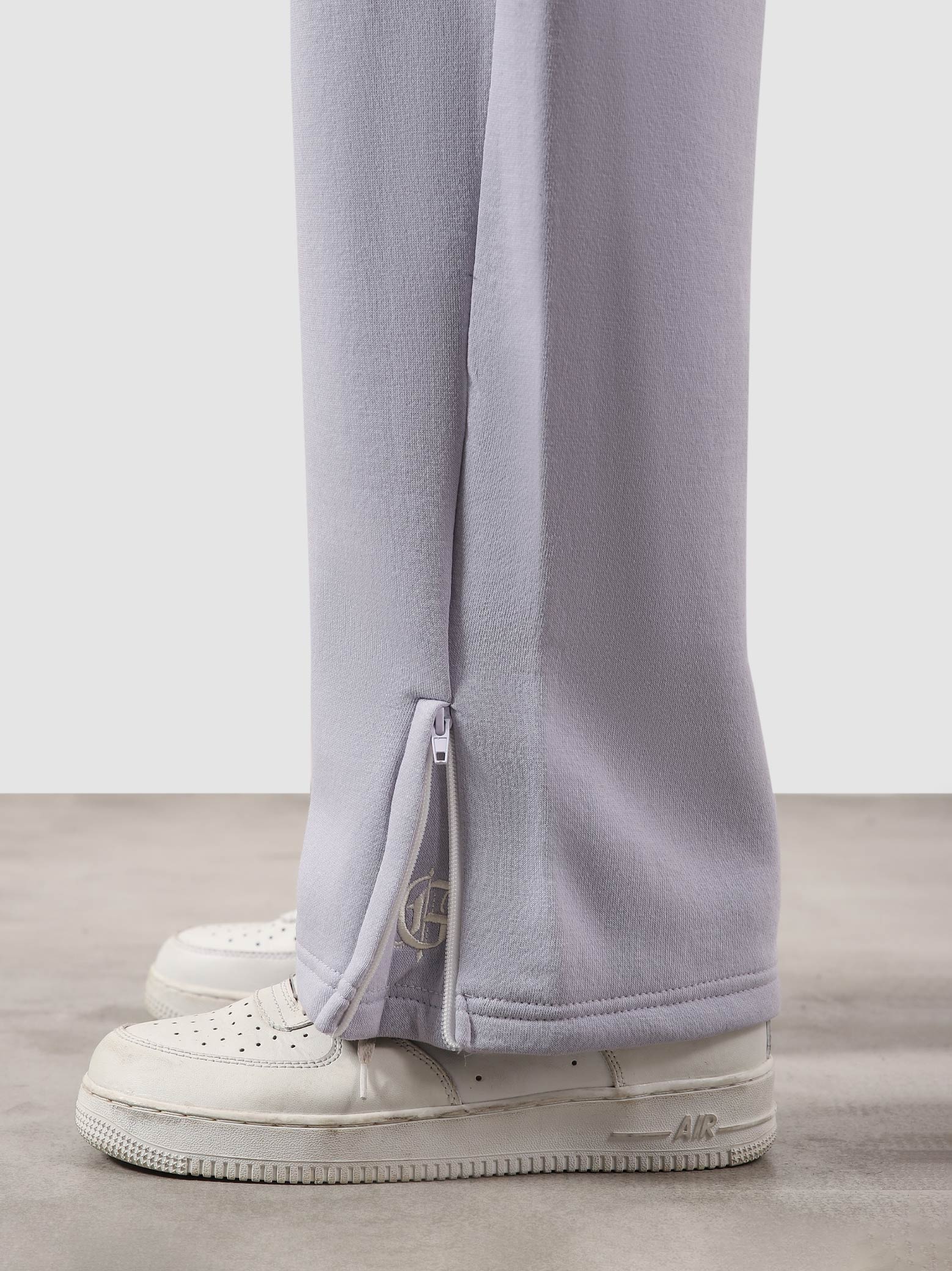 The Utility Sweats | Lilac