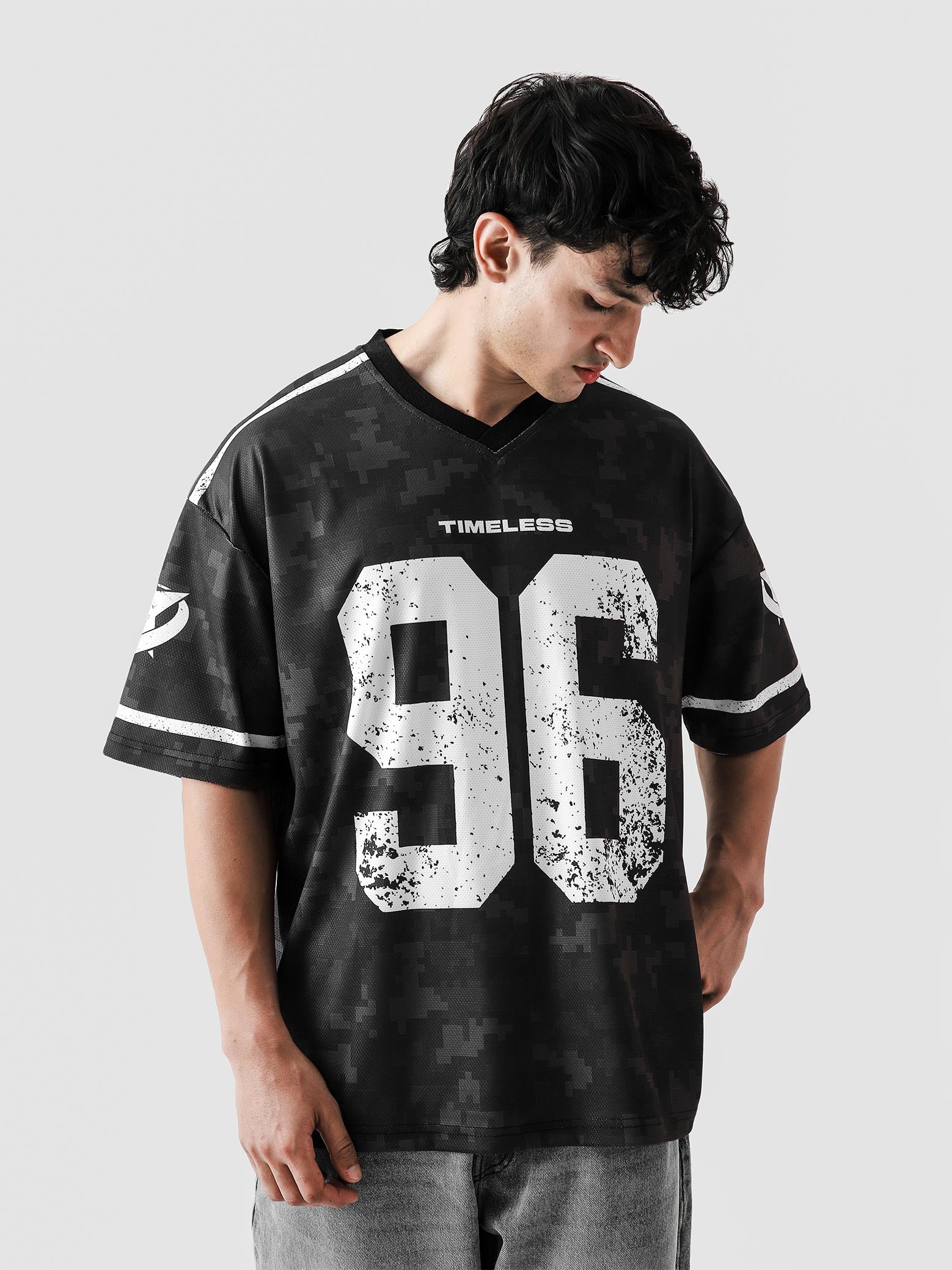 TIMELESS basketball jersey closeup GStudio 96 graphic V-neck mesh detail Pakistan – GROOVY