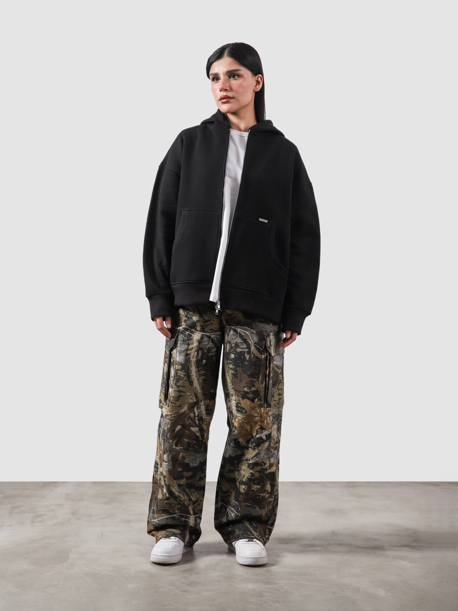 Black | Essential Zipper