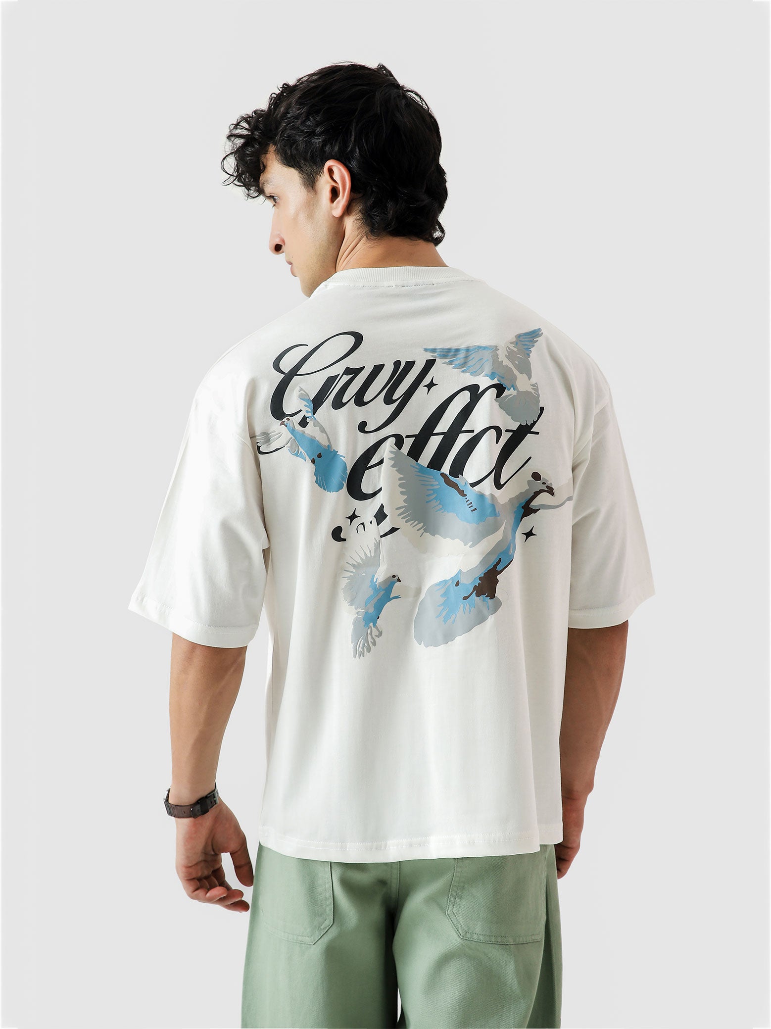 GRVYBirds puff printed tee couple lifestyle shot Pakistan – GROOVY