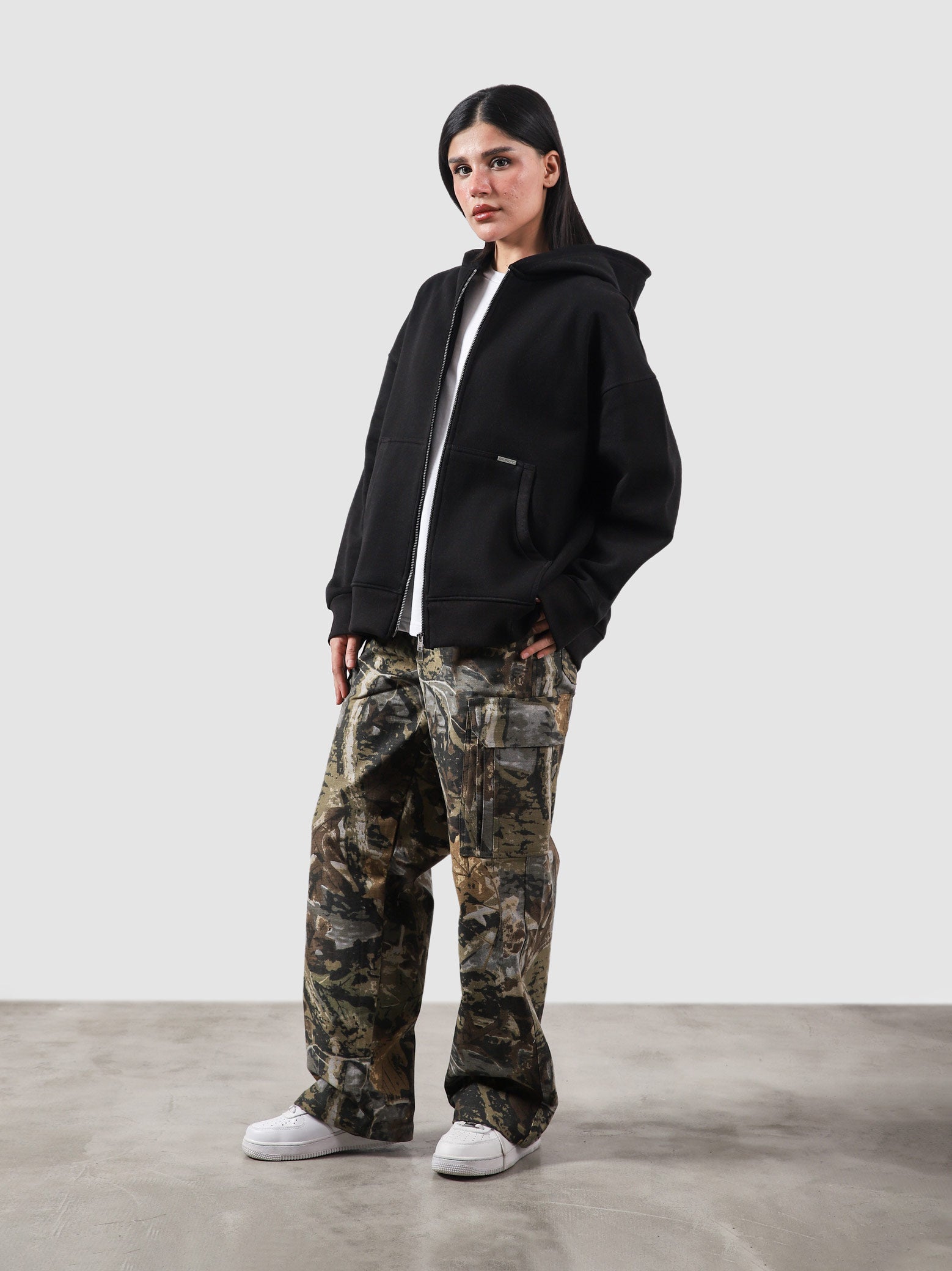 Black | Essential Zipper