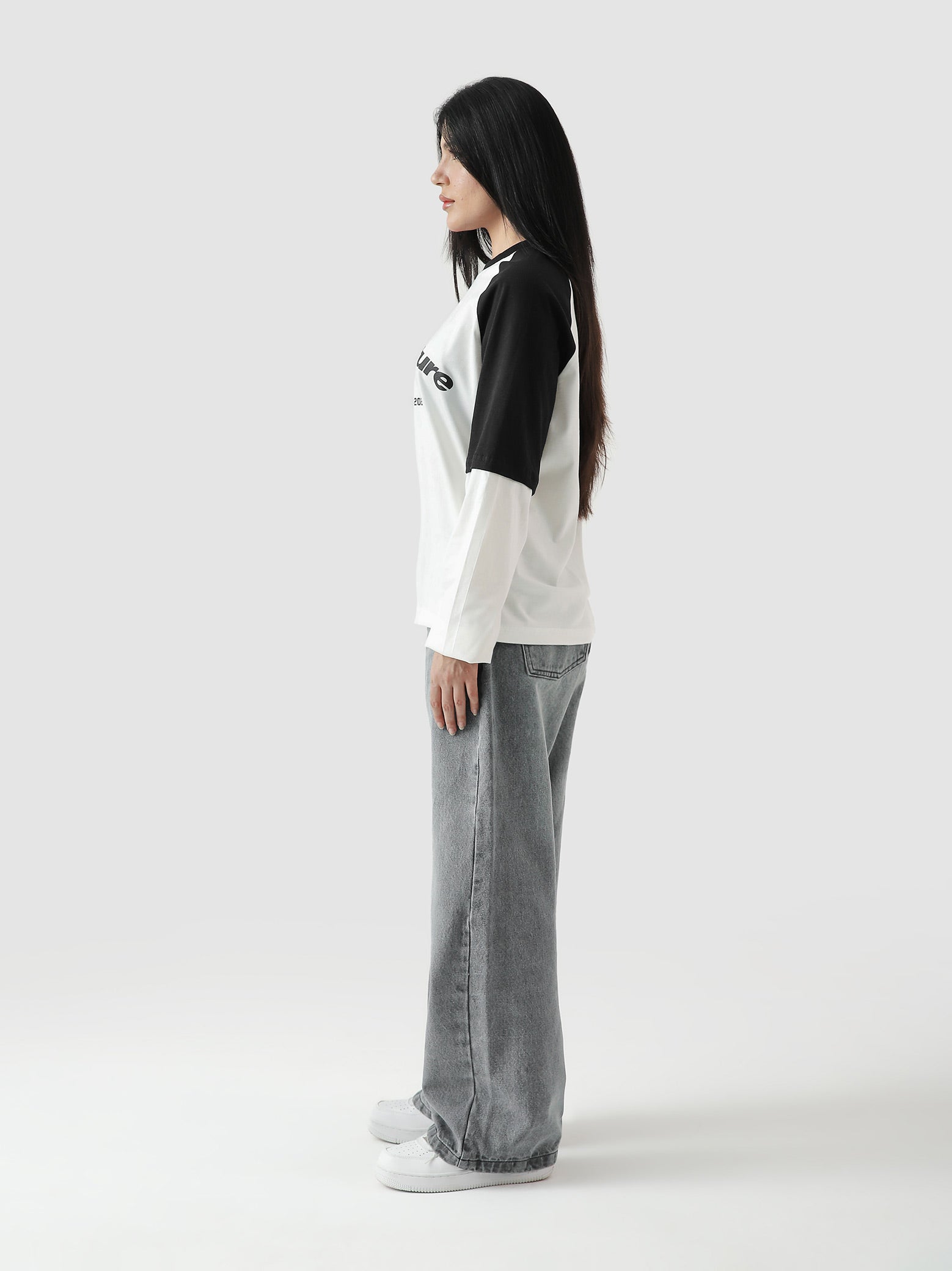 ROLLER TEE