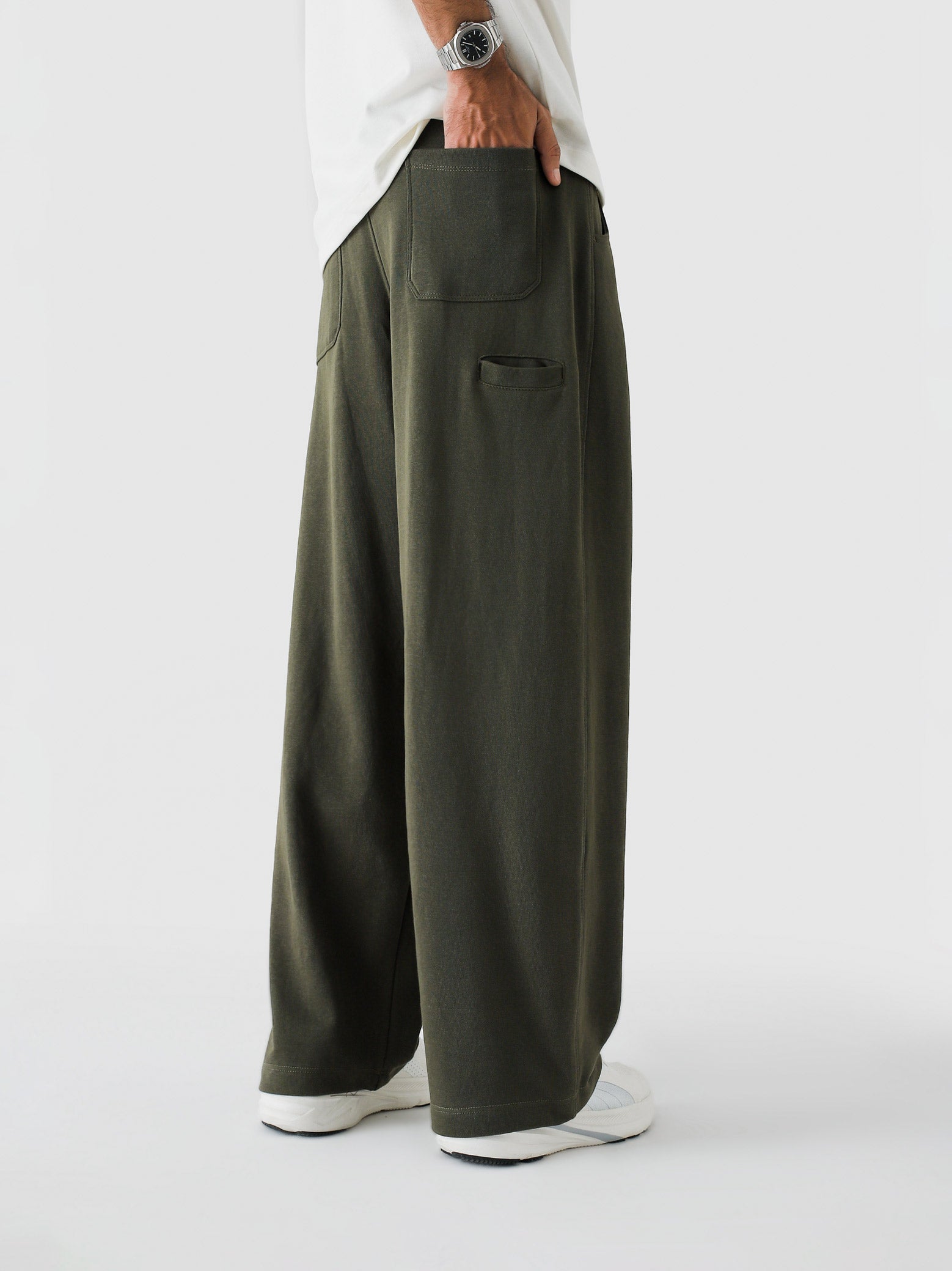 Military Green Baggy Trouser – Live In Pants | GROOVY Pakistan