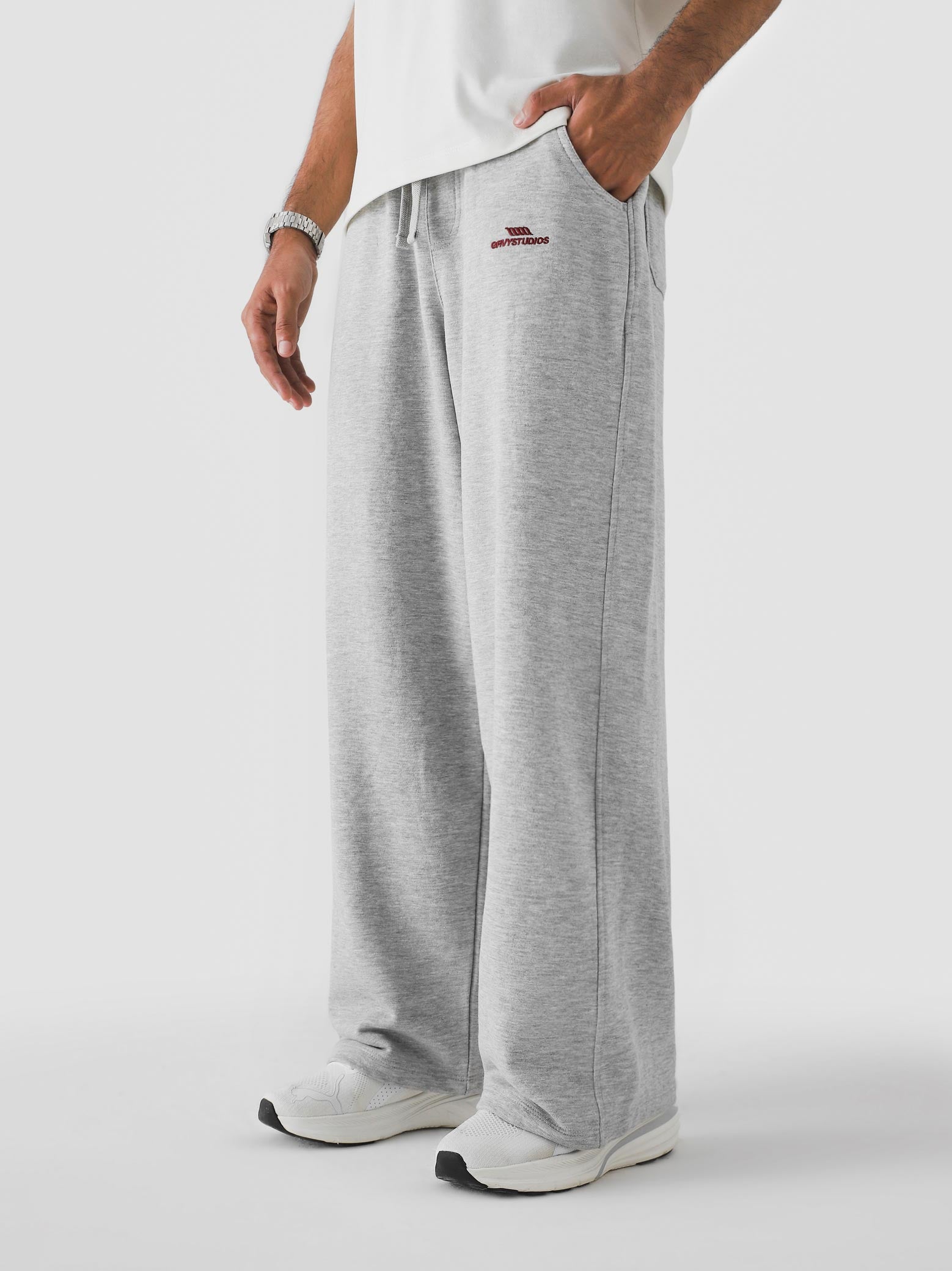 Arctyc White Baggy Trouser – Live In Pants | GROOVY Pakistan