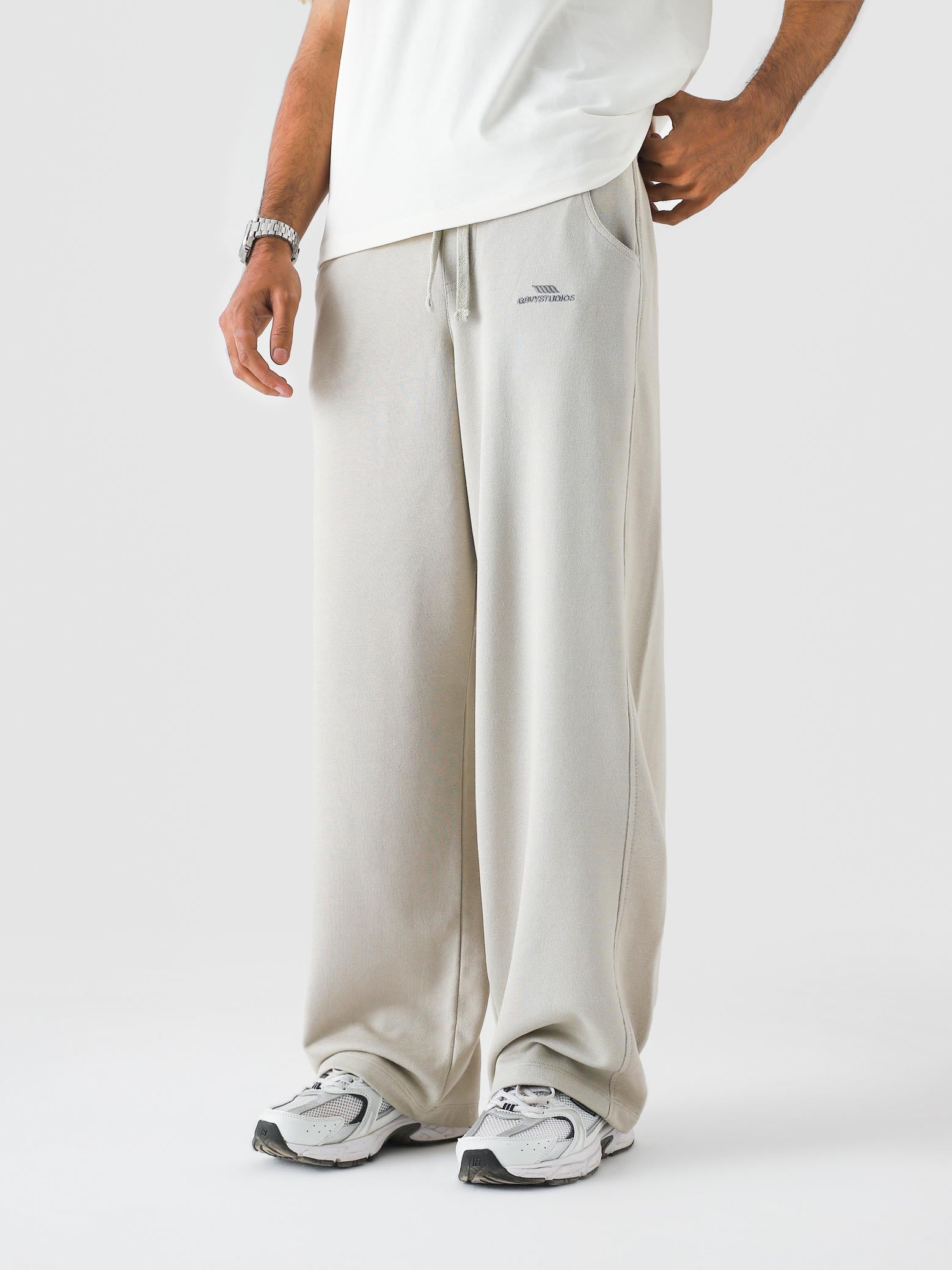 Ash Grey Baggy Trouser – Live In Pants | GROOVY Pakistan