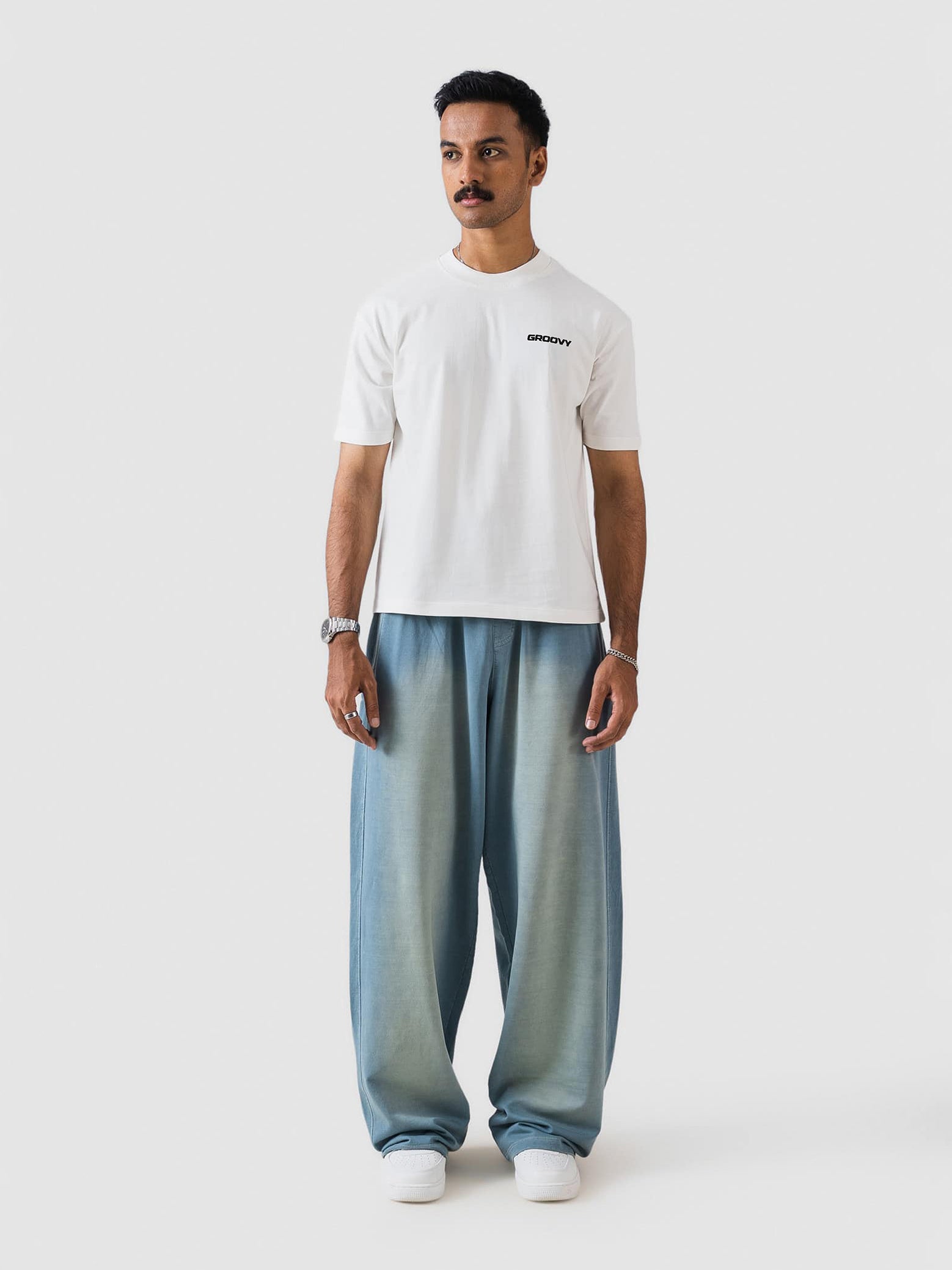Essential 2.0 | White