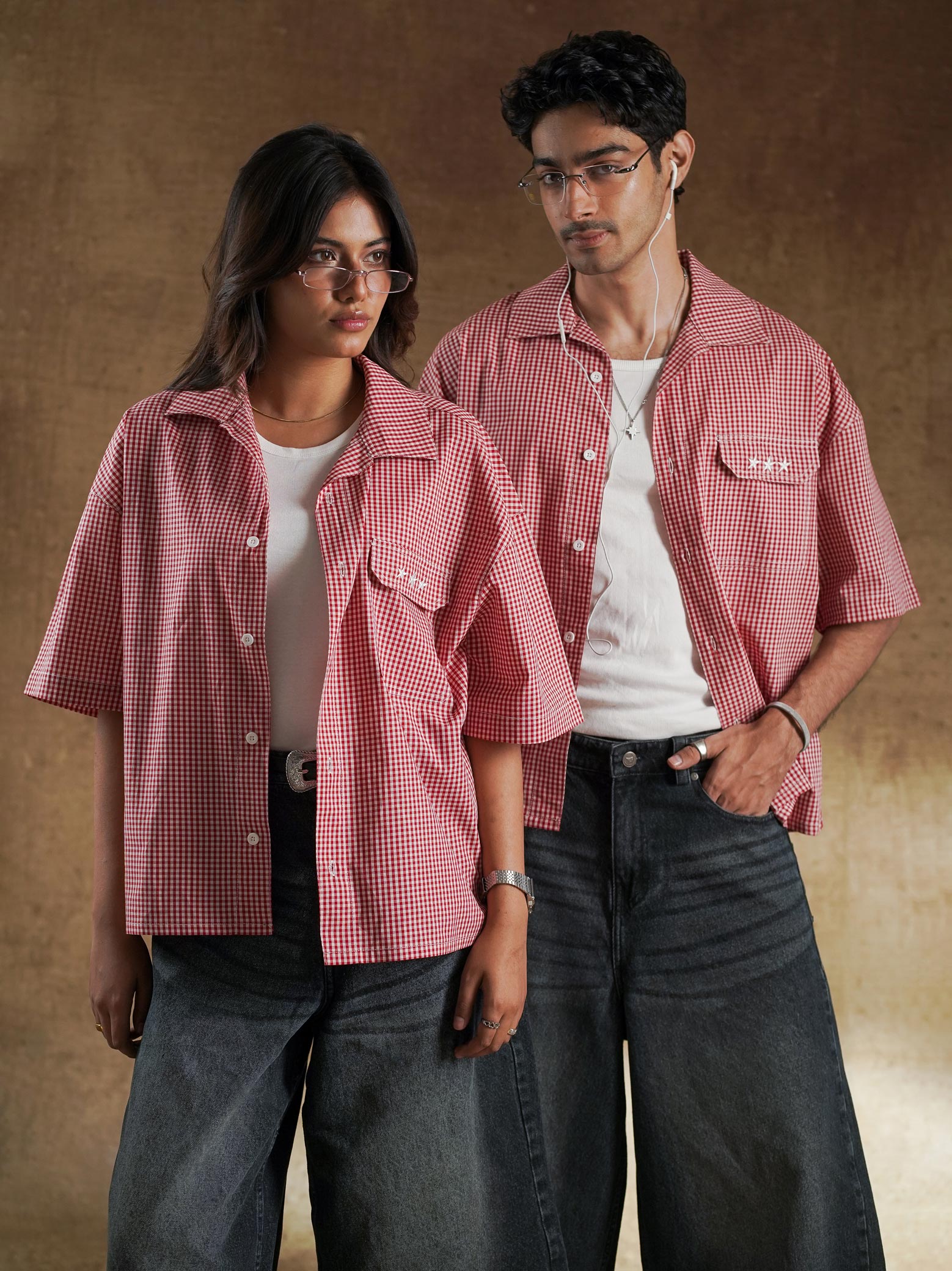 Back script and shoulder line on gingham shirt - GROOVY Pakistan