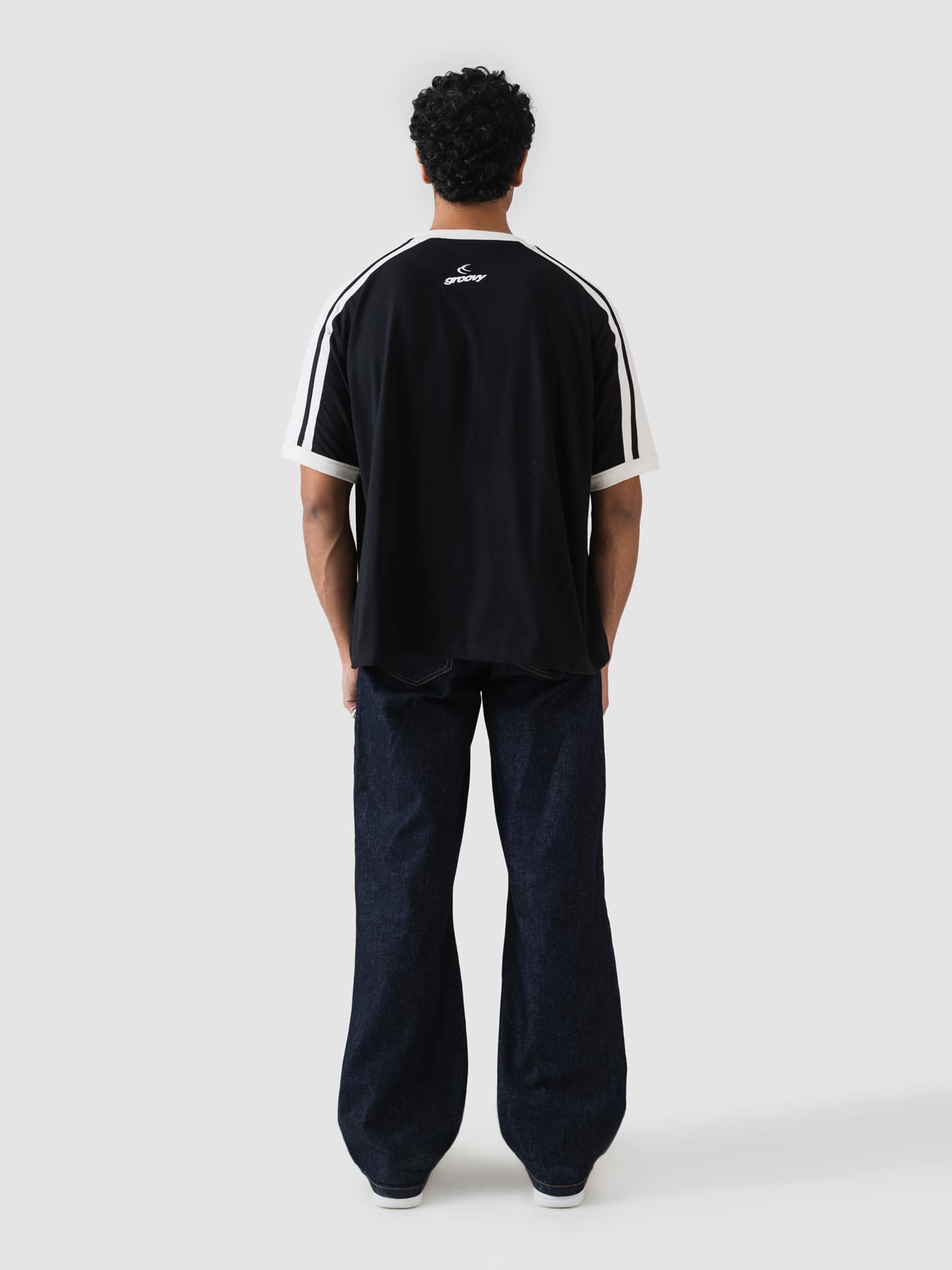 EFFORTLESS TEE | BLACK